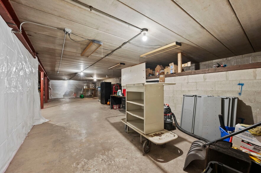 More Photos Of 755 N Snelling Ave N, Saint Paul Storefront For Lease