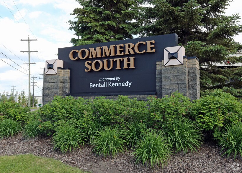 More Photos Of 5203-5239 86th St NW, Edmonton Flex For Lease