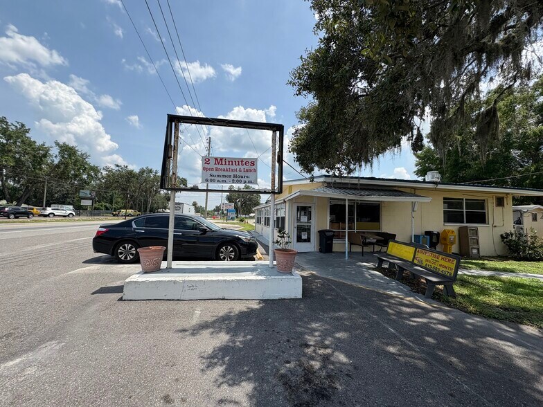 More Photos Of 4447 Gall Blvd, Zephyrhills Restaurant For Sale