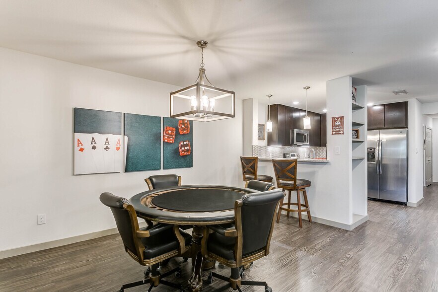 More Photos Of 5860 N FM 51, Weatherford Trailer Camper Park For Sale