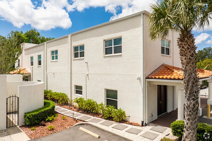 More Photos Of 5116 N Armenia Ave, Tampa Office For Lease