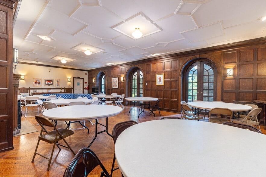 More Photos Of 190 Camp Hill Rd, Fort Washington Religious Facility For Sale