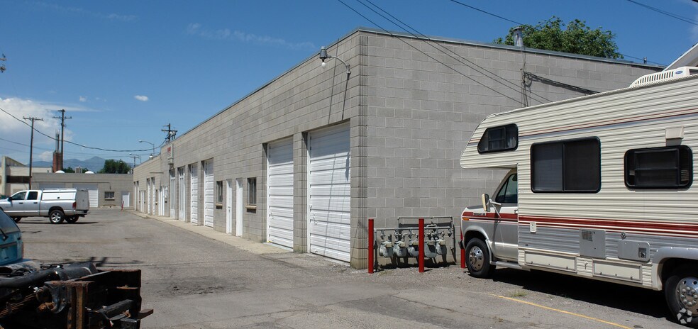 Primary Photo Of 7676 S State St, Midvale Light Manufacturing For Sale