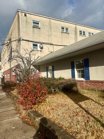 More Photos Of 315-329 E 2nd St, Boyertown Flex For Sale