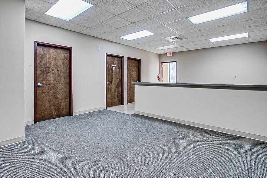 More Photos Of 610 N Fayetteville St, Asheboro Medical For Lease