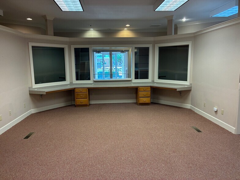 More Photos Of 1880 W City Dr, Elizabeth City Medical For Sale