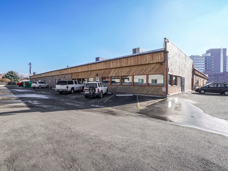 More Photos Of 2648 Patterson Rd, Grand Junction General Retail For Sale