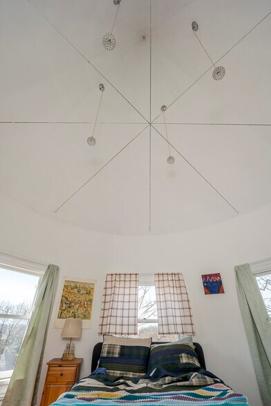 More Photos Of 199 E Loudon Ave, Lexington Office Residential For Sale