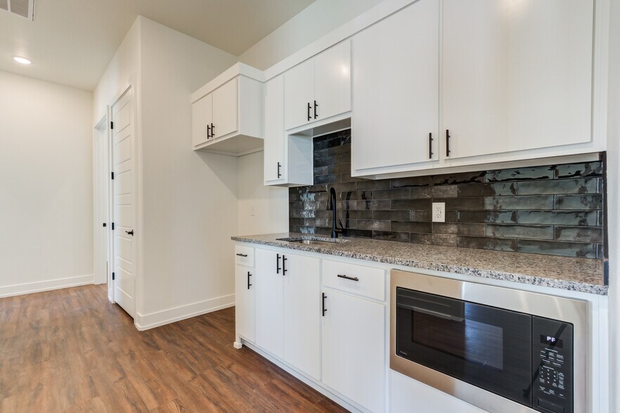 More Photos Of 3913 County Road 1350, Lubbock Industrial For Sale