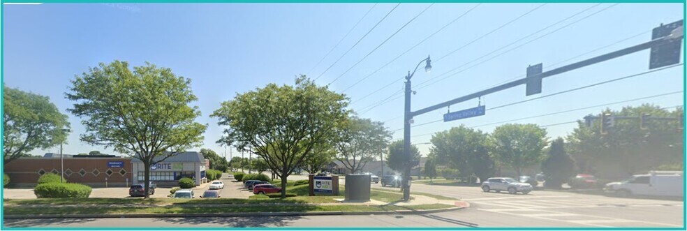 More Photos Of 898 S Main St, Centerville Drugstore For Lease