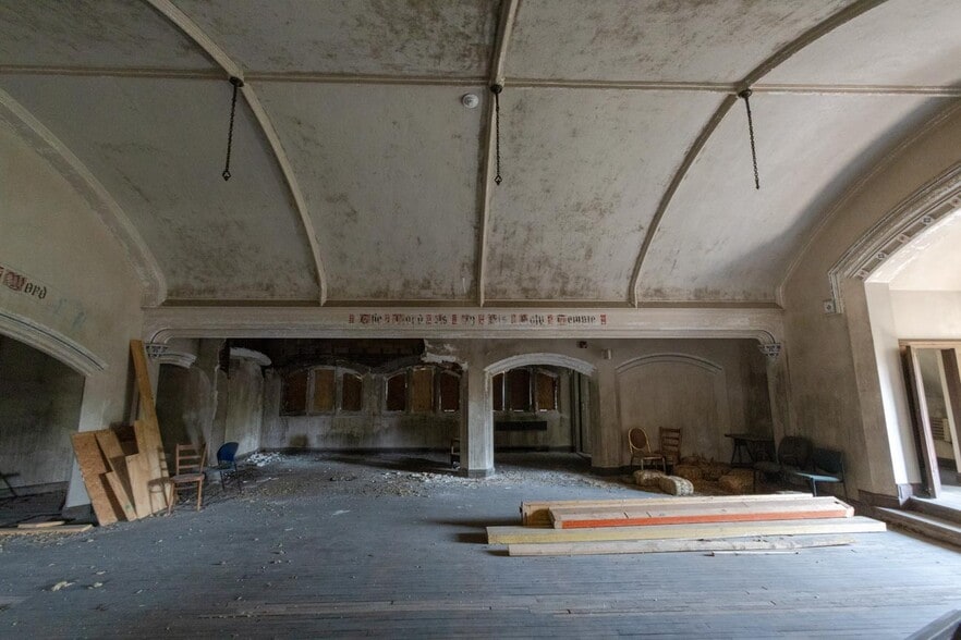 More Photos Of 710 Mulberry St, Pittsburgh Religious Facility For Sale