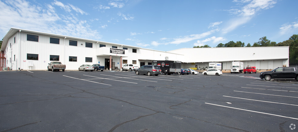 Primary Photo Of 281 Veterans Memorial Hwy SE, Mableton Warehouse For Lease