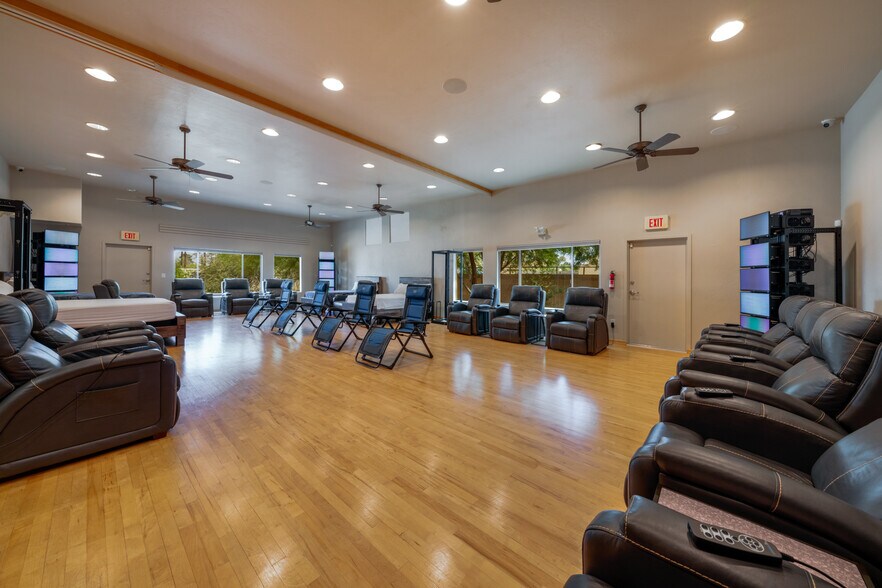 More Photos Of 3838 E Fort Lowell Rd, Tucson Medical For Sale