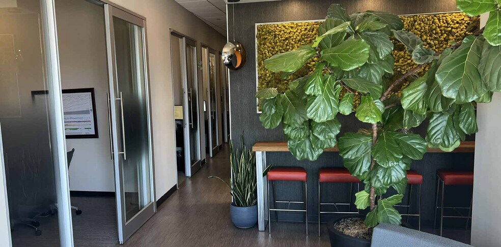 More Photos Of 14101 West Block Dr NW, Edmonton Apartments For Sale