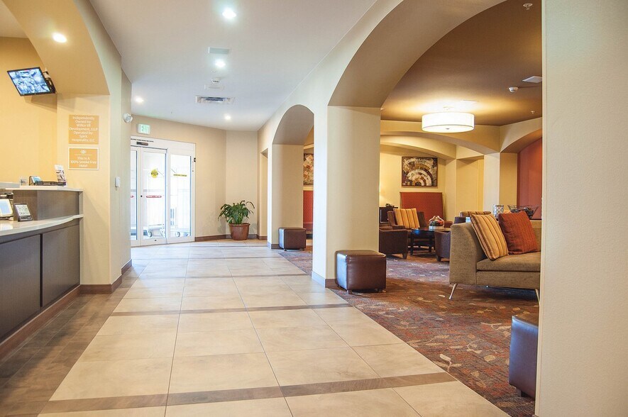 More Photos Of 14362 Lincoln Way, Thornton Hotel For Sale