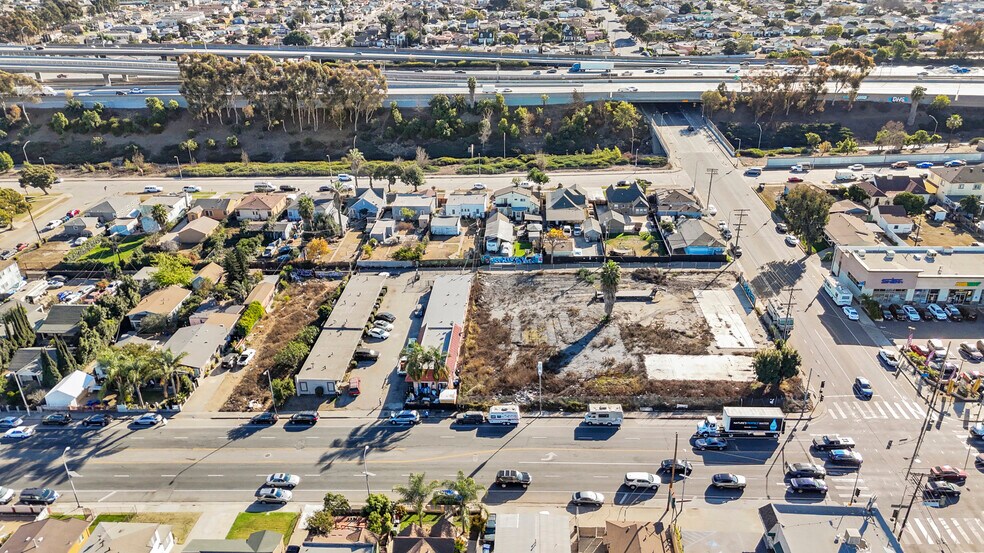 More Photos Of 11400 S Hoover St, Los Angeles Land For Sale