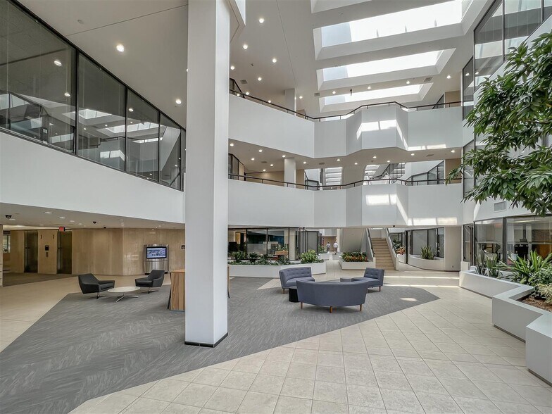 More Photos Of 1155 Dairy Ashford Rd, Houston Office For Lease