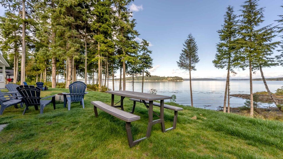 More Photos Of 1 Alder Bay Rd, Mt Waddington Manufactured Housing Mobile Home Park For Sale