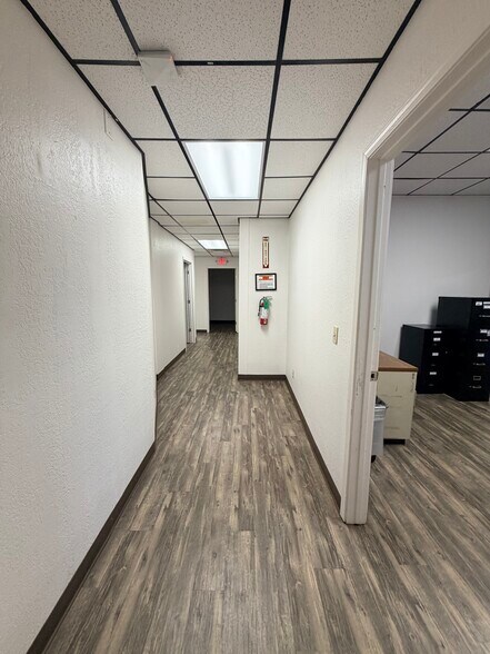 More Photos Of 1139 N Main St, Muskogee Medical For Lease