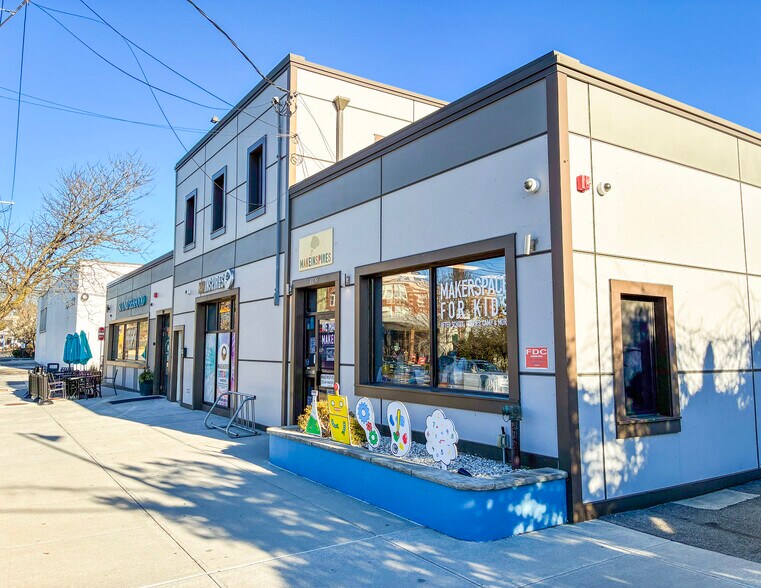 More Photos Of 1137-1139 W Boston Post Rd, Mamaroneck Storefront Retail Office For Sale