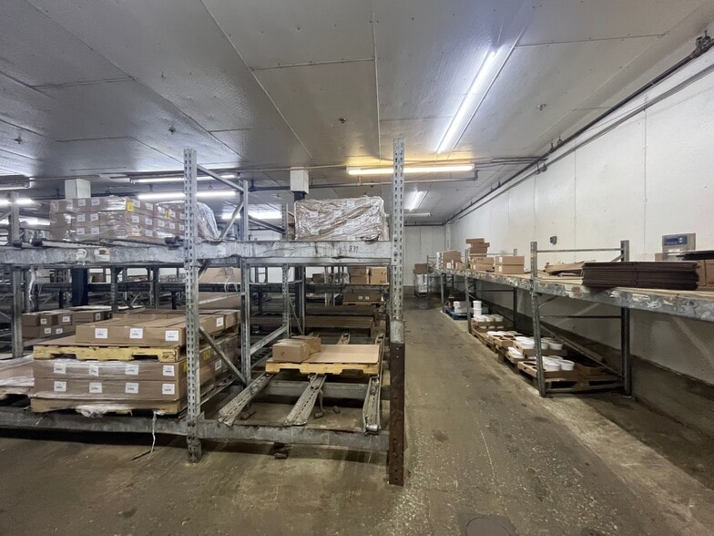 More Photos Of 1300-1344 S Front St, Philadelphia Warehouse For Sale