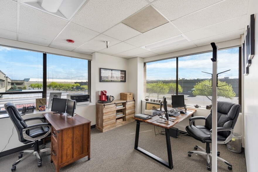 More Photos Of 18255 Segale Park Drive B, Tukwila Warehouse For Lease