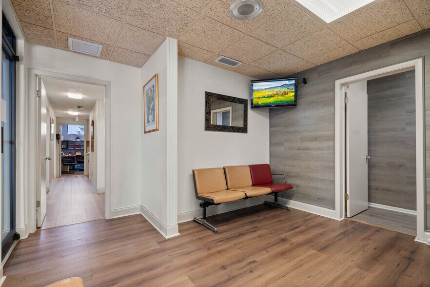 More Photos Of 3027 Aloma Ave, Winter Park Medical For Sale