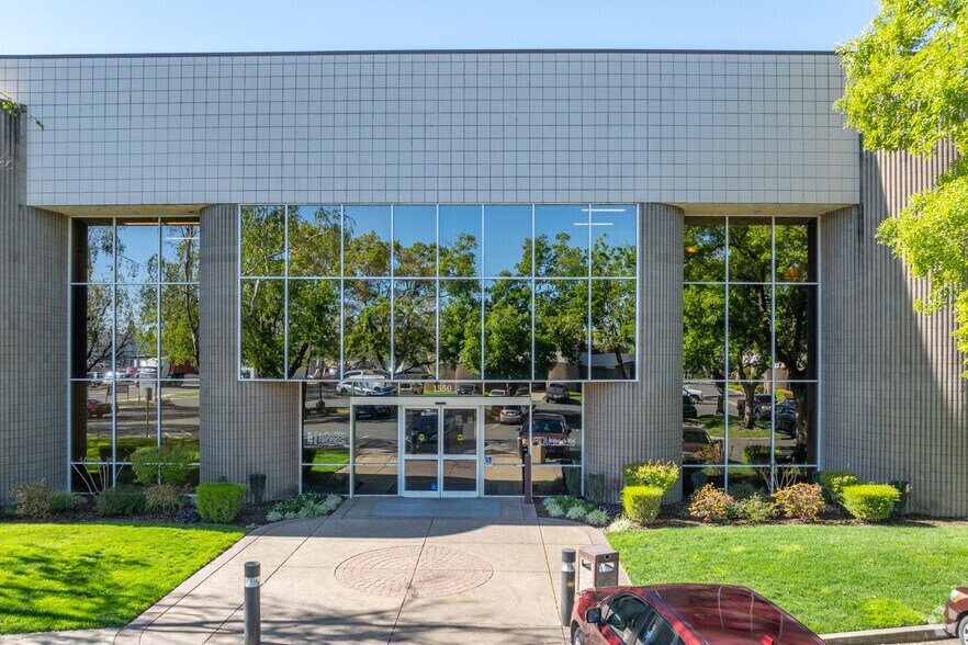 More Photos Of 1450 Harbor Blvd, West Sacramento Unknown For Lease