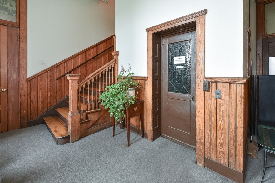 More Photos Of 4403 St Clair Ave, Cleveland Coworking Space