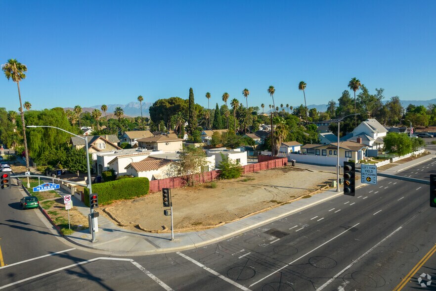 More Photos Of 3071 Market St, Riverside Land For Sale