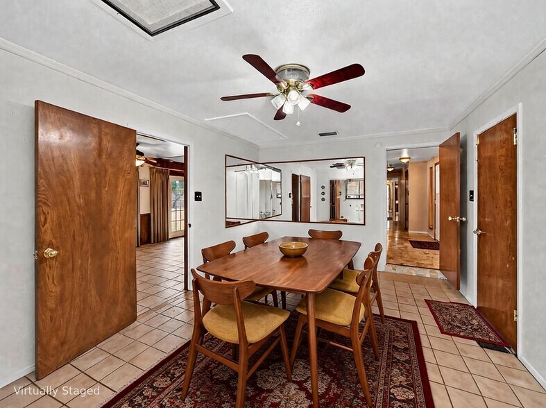 More Photos Of 1702 Lone Oak Dr, Leander Flex For Sale