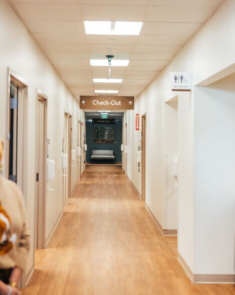 More Photos Of 11 Rock Row, Westbrook Medical For Lease