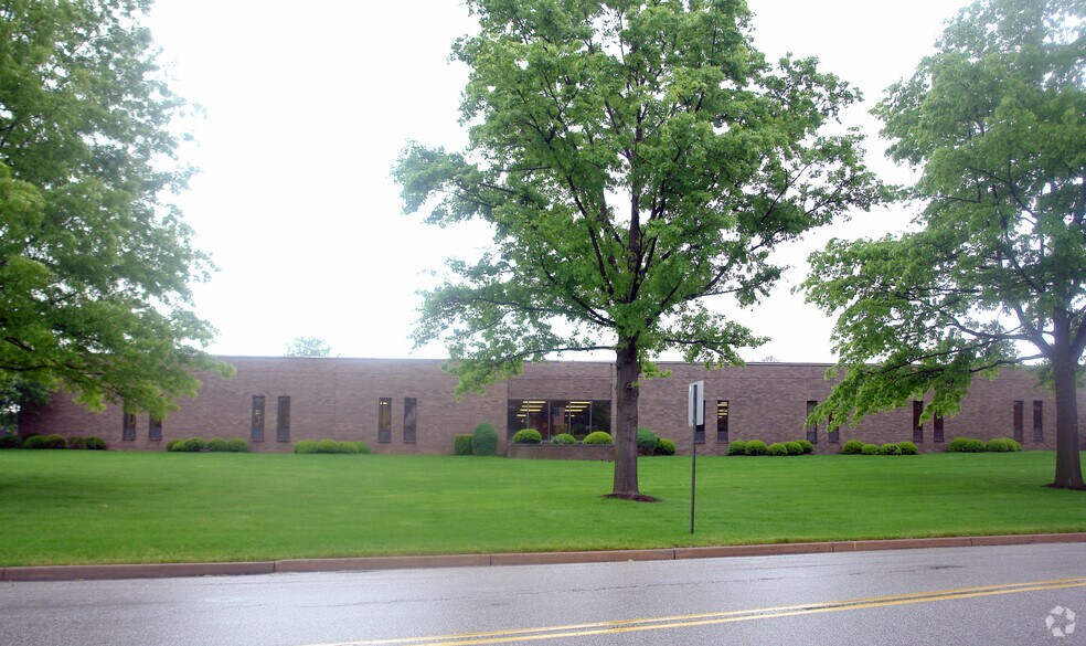 More Photos Of 310 Alpha Dr, Pittsburgh Research And Development For Sale