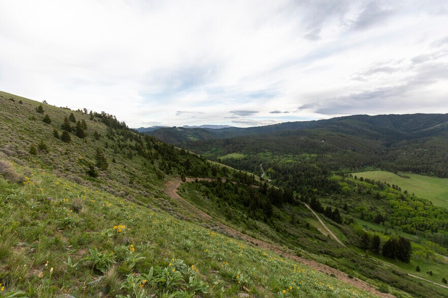 More Photos Of 2 Trail Creek Rd, Bozeman Land For Sale