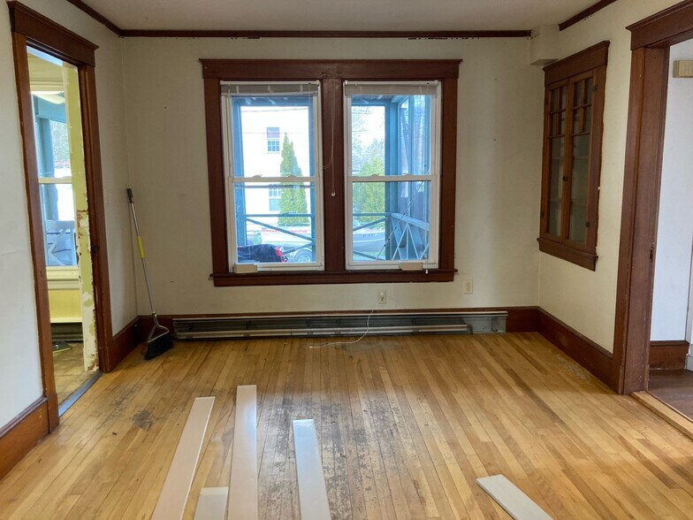 More Photos Of 311 Main St, Westbrook Multifamily For Sale