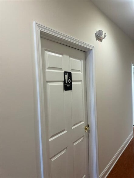 More Photos Of 1275 Shiloh Rd, Kennesaw Office Residential For Lease