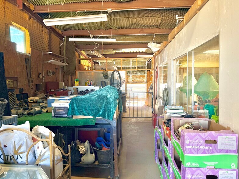 More Photos Of 15329 S Sunland Gin Rd, Arizona City Auto Repair For Sale