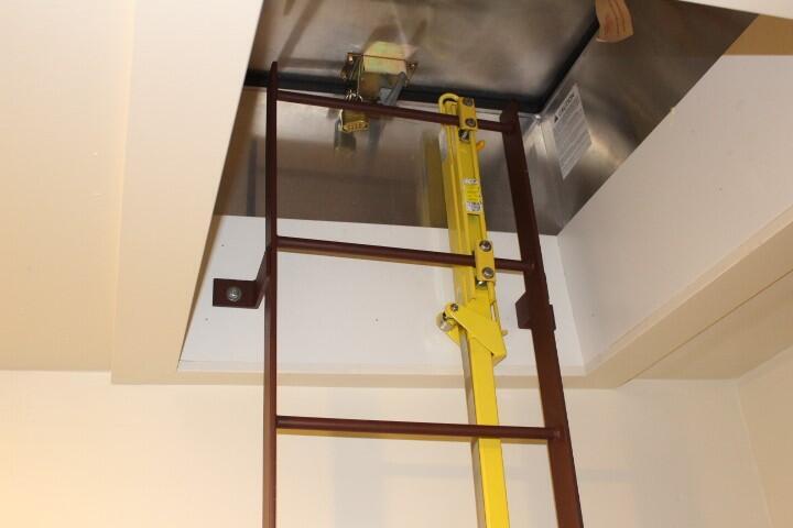 More Photos Of 711 Summer St, Eureka Storefront For Sale