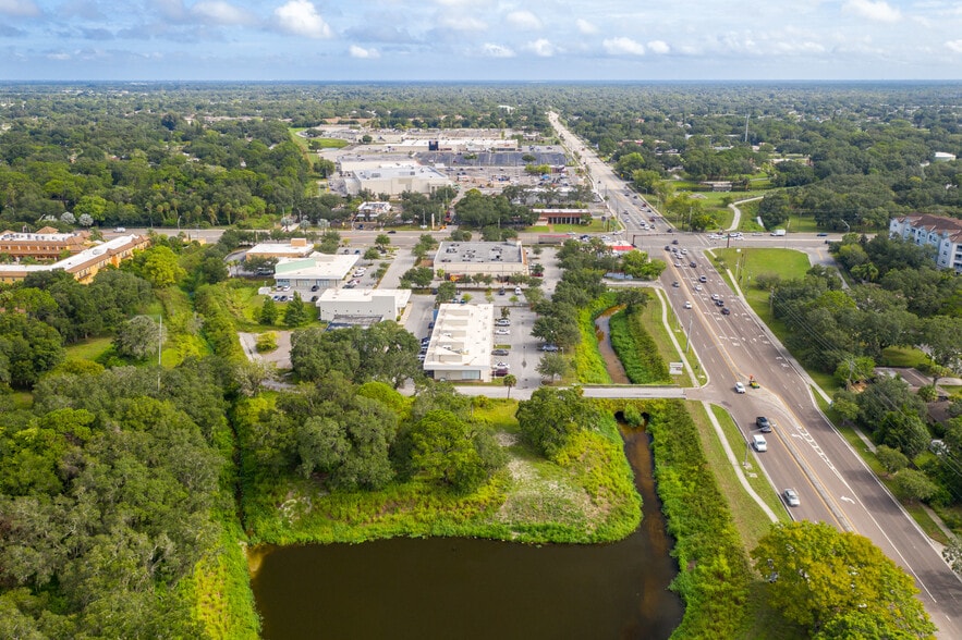 More Photos Of 3520 S Fruitville Rd, Sarasota Freestanding For Sale