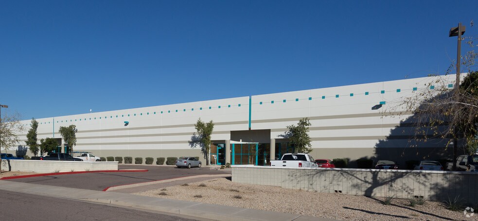 More Photos Of 9185 S Farmer Ave, Tempe Unknown For Lease