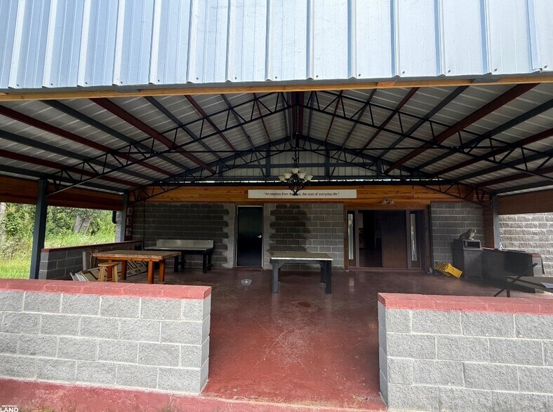 More Photos Of 1050 Duncan Ln, Leighton Specialty For Sale