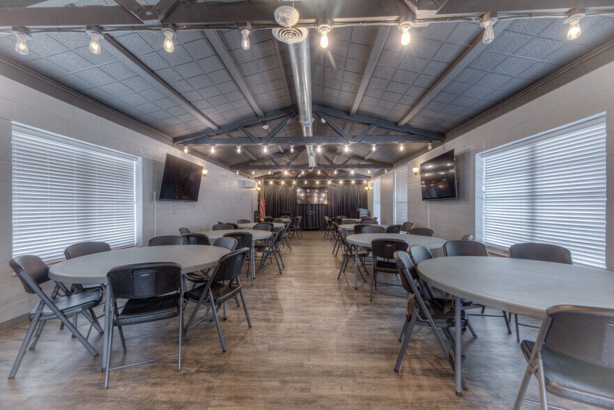 More Photos Of 12 W Dawes Ave, Bixby Office For Sale