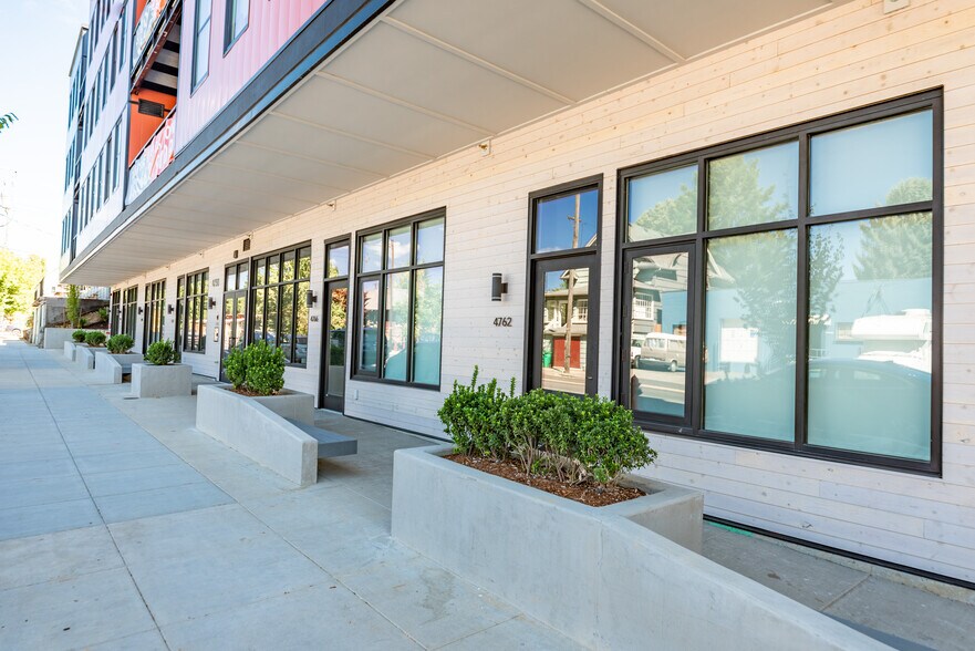 More Photos Of 4750 N Albina Ave, Portland Apartments For Sale