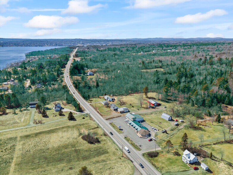 More Photos Of 357 W Main St, Searsport Freestanding For Sale