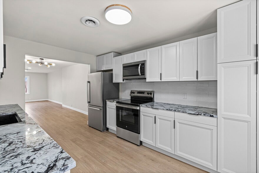 More Photos Of 2015 NW 50th St, Northmoor Religious Facility For Sale