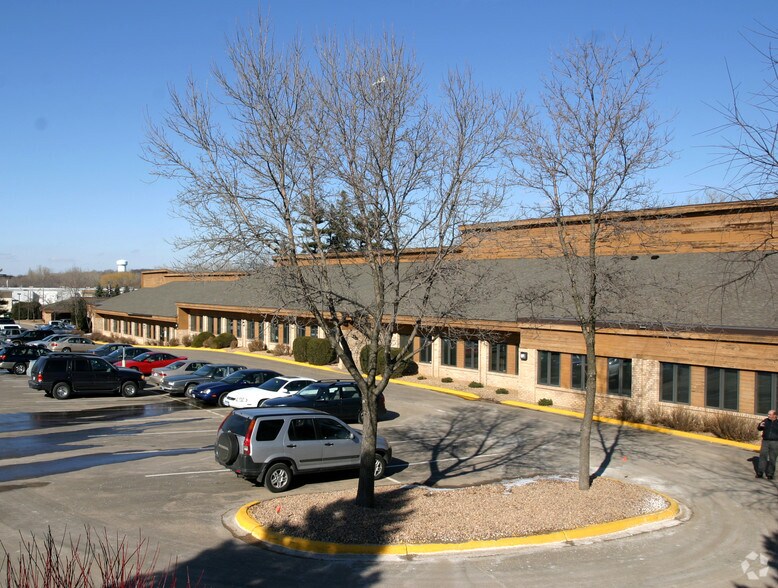 More Photos Of 5780-5794 Lincoln Dr, Edina Office For Sale
