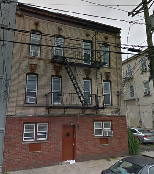 Primary Photo Of 187 Beacon Ave, Jersey City Apartments For Sale