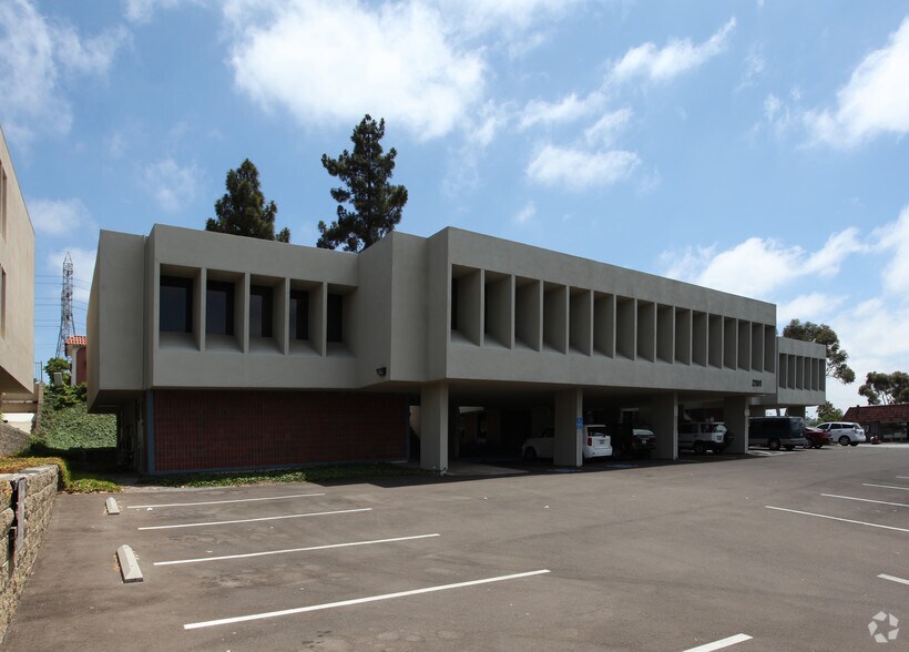 More Photos Of 2191 S El Camino Real, Oceanside Office For Lease