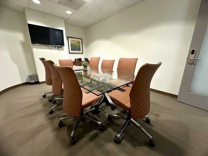 More Photos Of 4235 Hillsboro Pike, Nashville Office For Sale