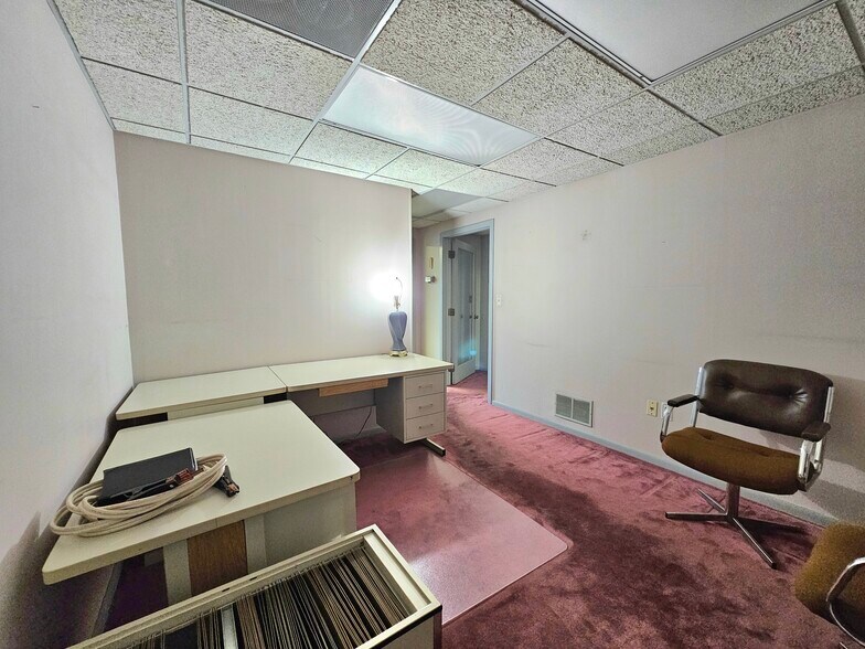 More Photos Of 3201 Highfield Dr, Bethlehem Medical For Sale